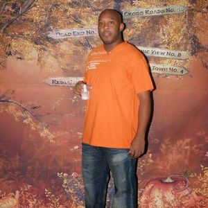 Meet your Posher, Thomas